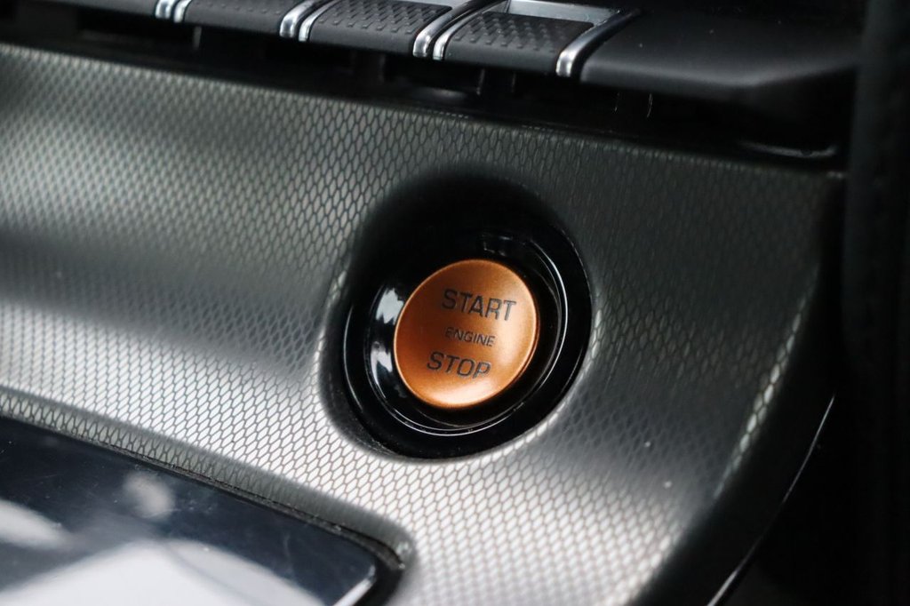 Used Jaguar F-Type 2015 for sale - 76798204: Photo 33