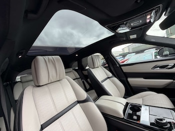Used Land Rover Range Rover Velar 2017 for sale - 79491288: Photo