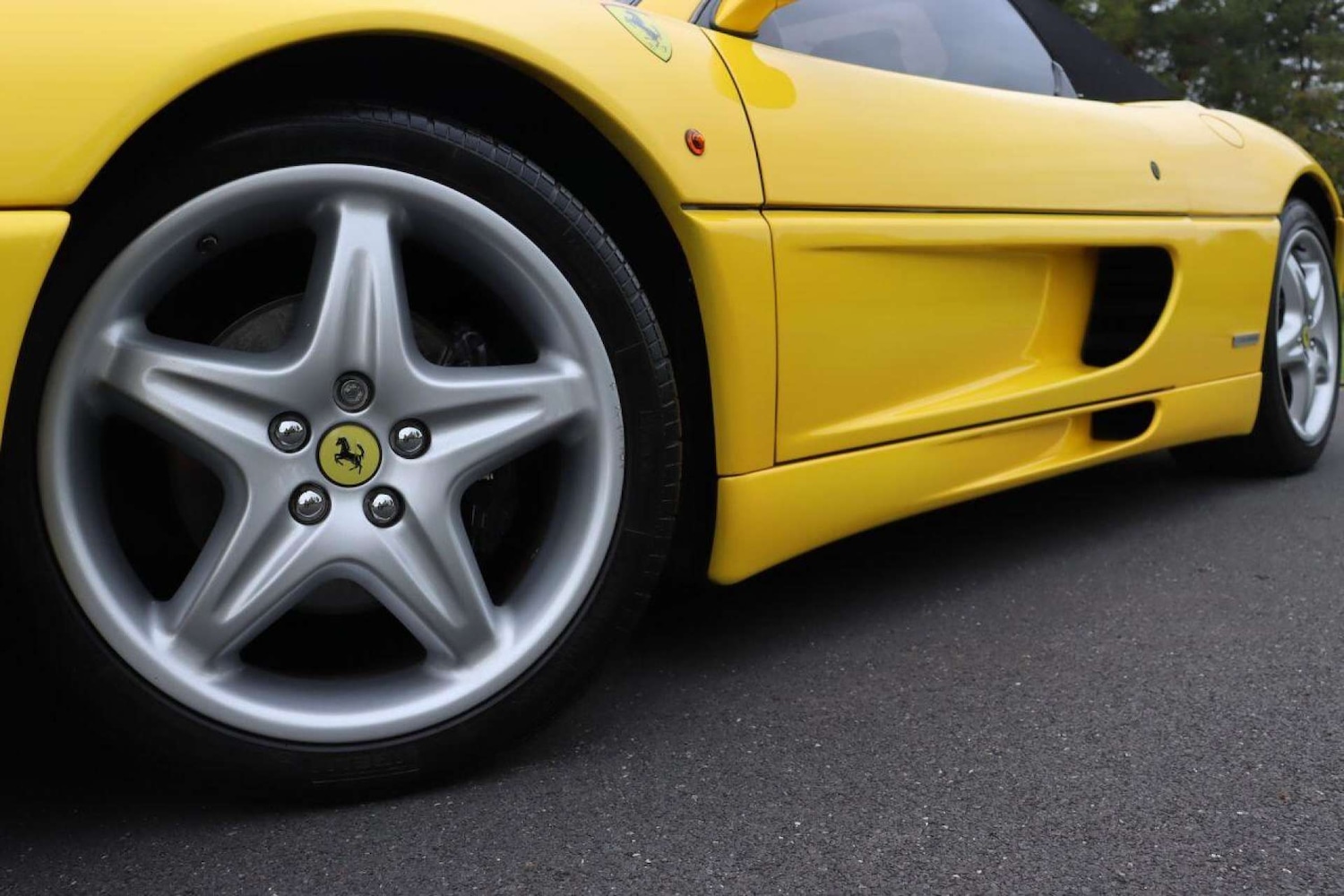 Used Ferrari F355 1997 for sale - 77519309: Photo 5