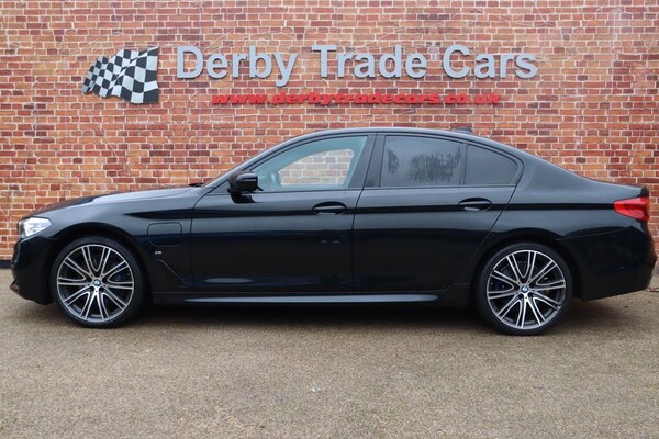 Used BMW 5 Series 2019 for sale - 74461111: Photo 2