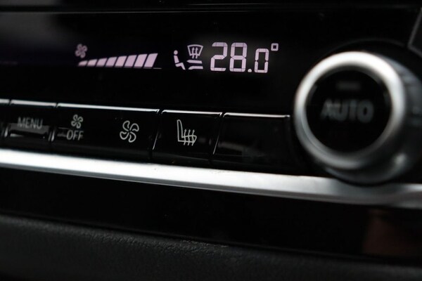 Used BMW 5 Series 2019 for sale - 74461111: Photo 35