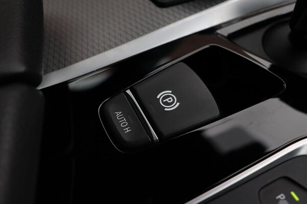 Used BMW 5 Series 2019 for sale - 74461111: Photo 37