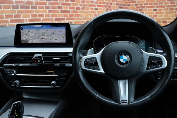 Used BMW 5 Series 2019 for sale - 74461111: Photo 3