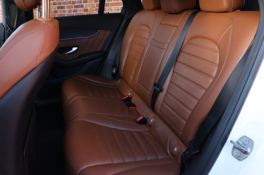 Used Mercedes-Benz GLC 2019 for sale - 76900874: Photo 11