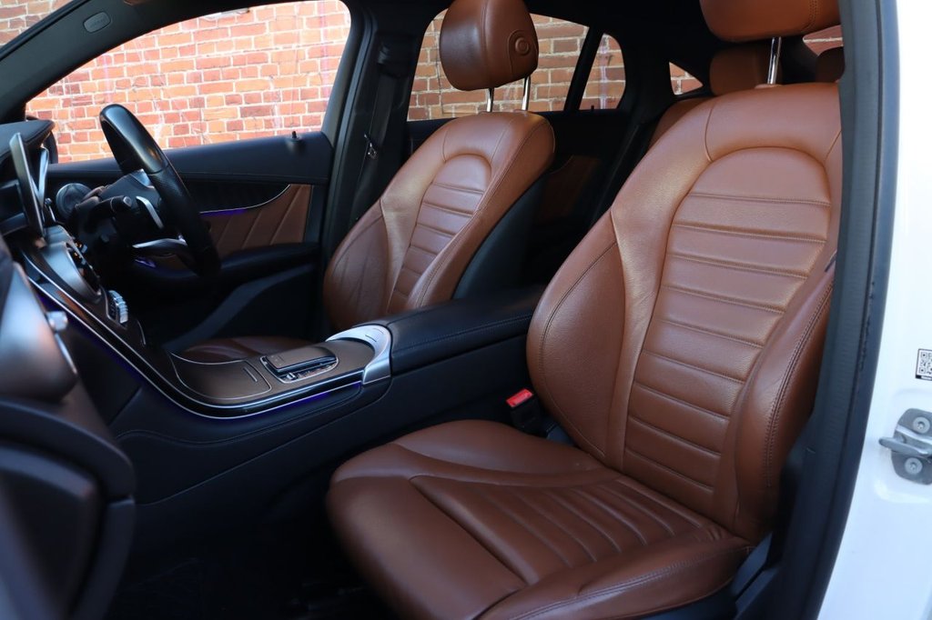 Used Mercedes-Benz GLC 2019 for sale - 76900874: Photo 3