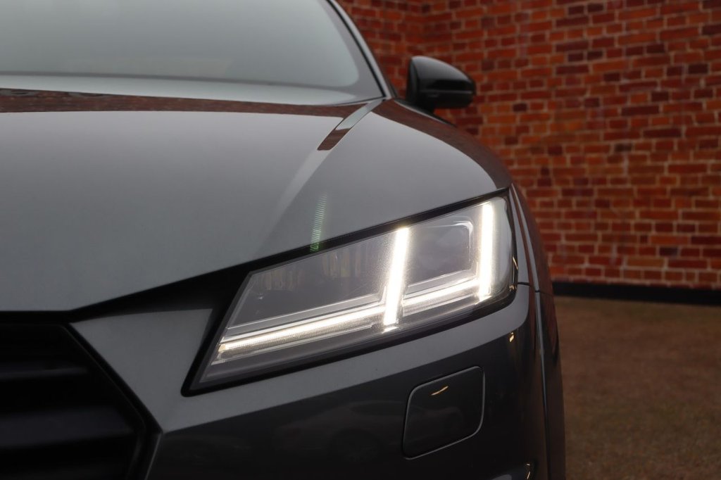 Used Audi TT 2017 for sale - 77133832: Photo 19