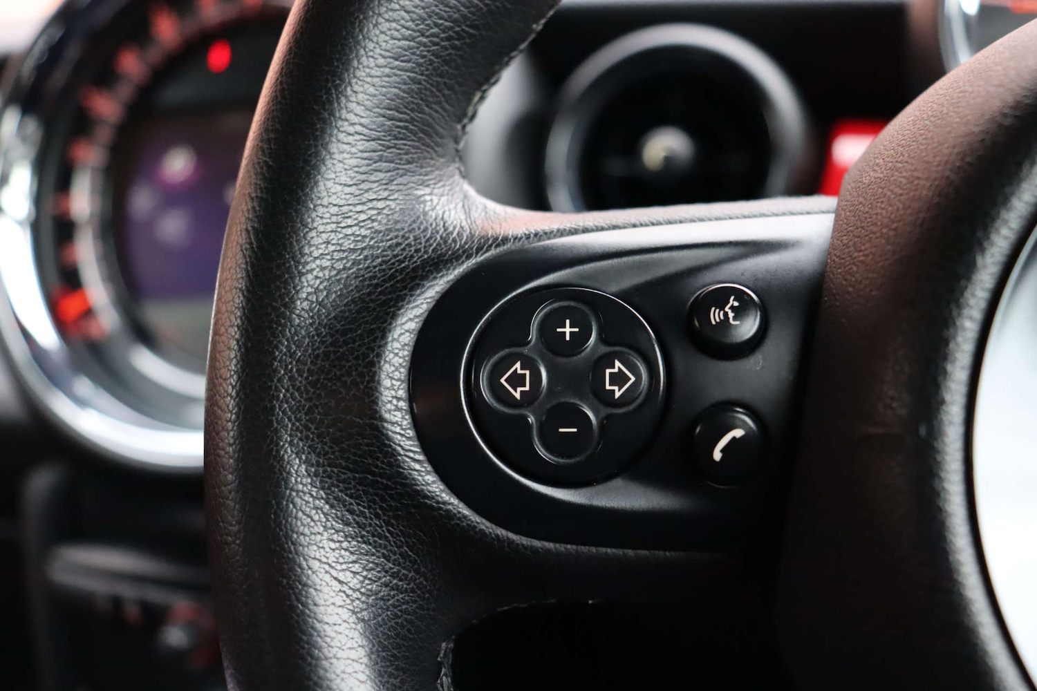 Used MINI Coupe 2015 for sale - 77693819: Photo 17