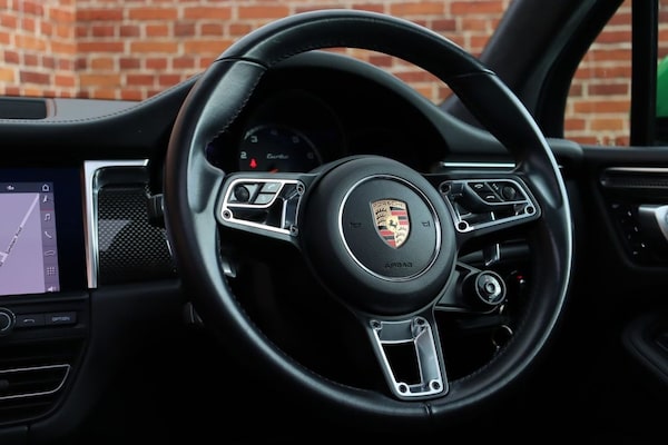 Used Porsche Macan 2020 for sale - 73990759: Photo 34
