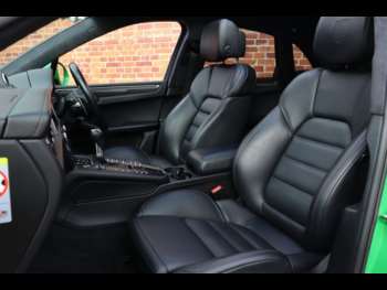 Used Porsche Macan 2020 for sale - 73990759: Photo