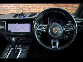 Used Porsche Macan 2020 for sale - 73990759: Photo