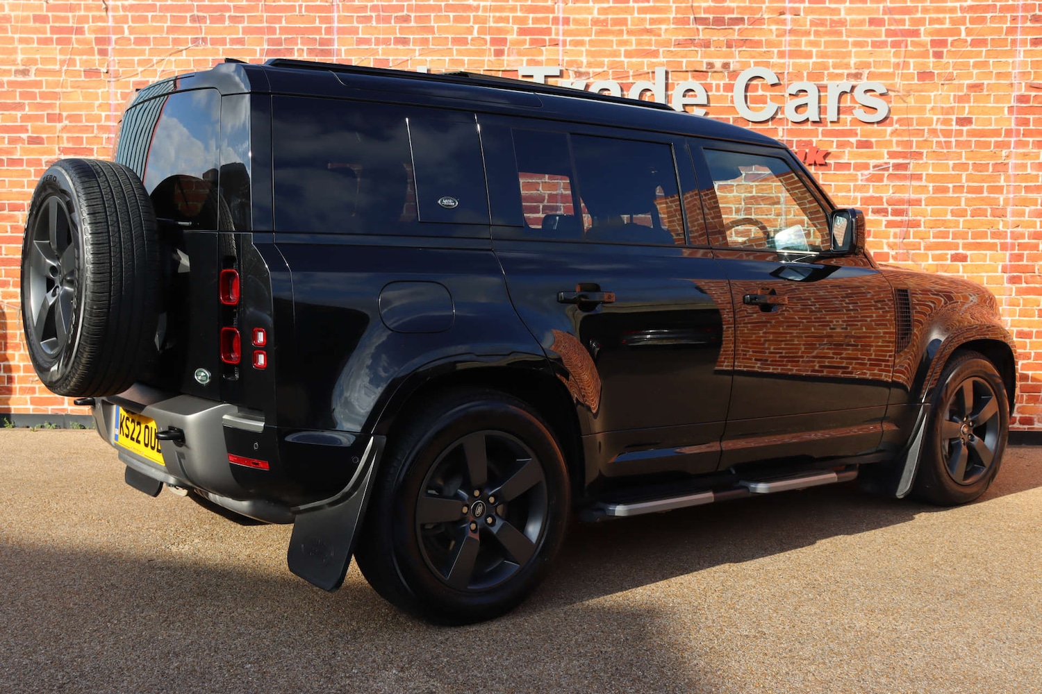 Used Land Rover Defender 2022 for sale - 78083396: Photo 12