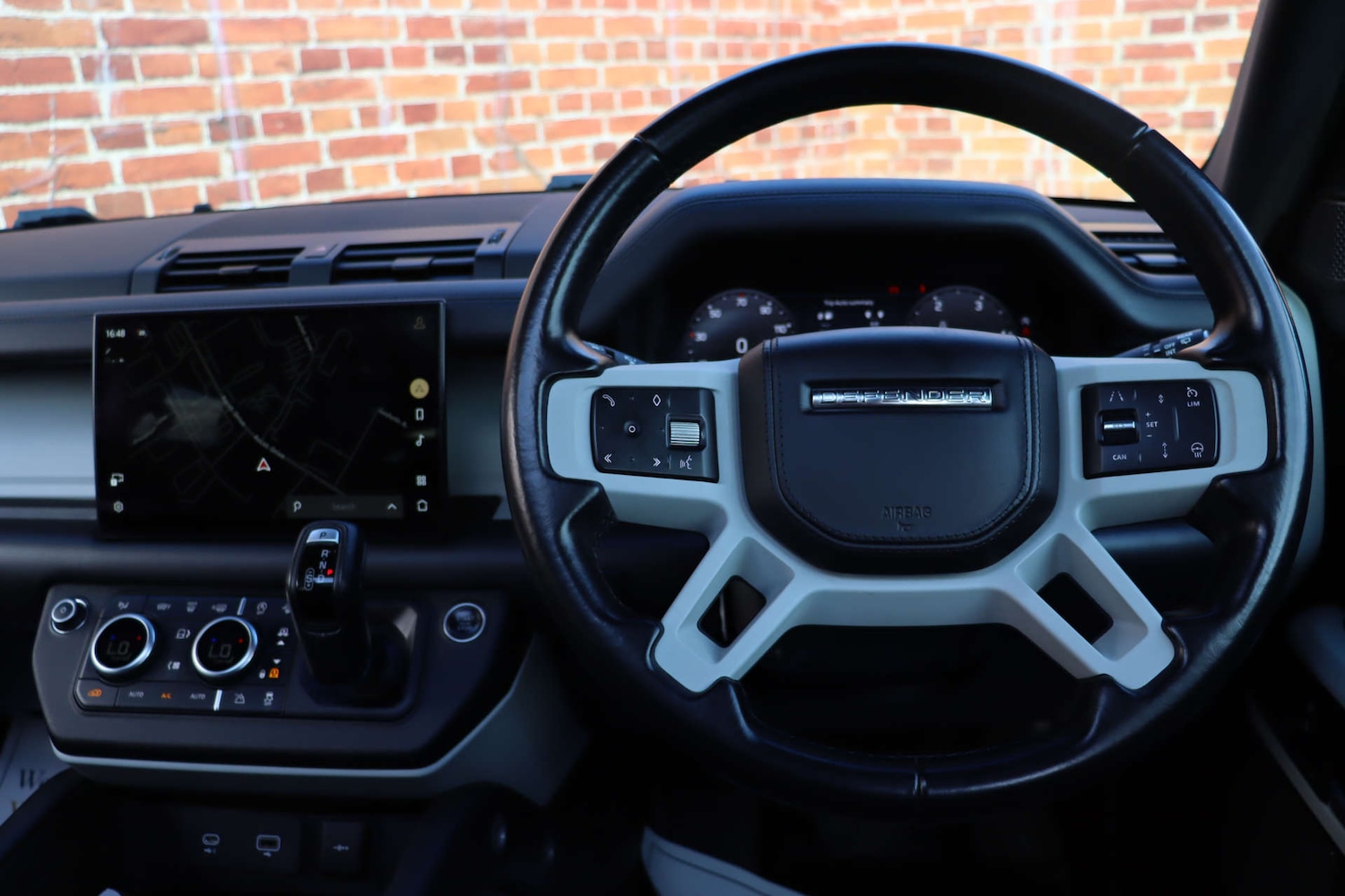 Used Land Rover Defender 2022 for sale - 78083396: Photo 14