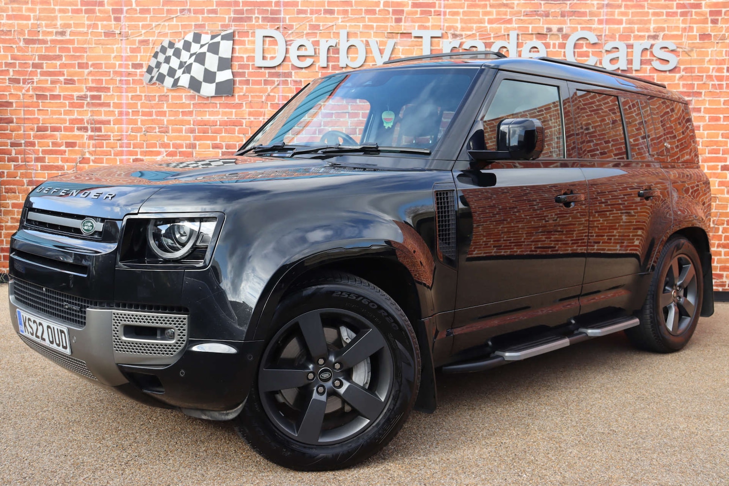 Used Land Rover Defender 2022 for sale - 78083396: Photo 30