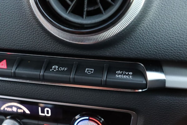 Used Audi A3 2019 for sale - 76185256: Photo 41