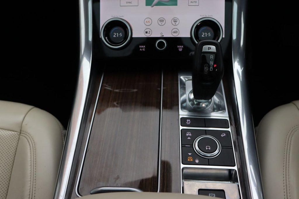 Used Land Rover Range Rover Sport 2019 for sale - 76323290: Photo 18