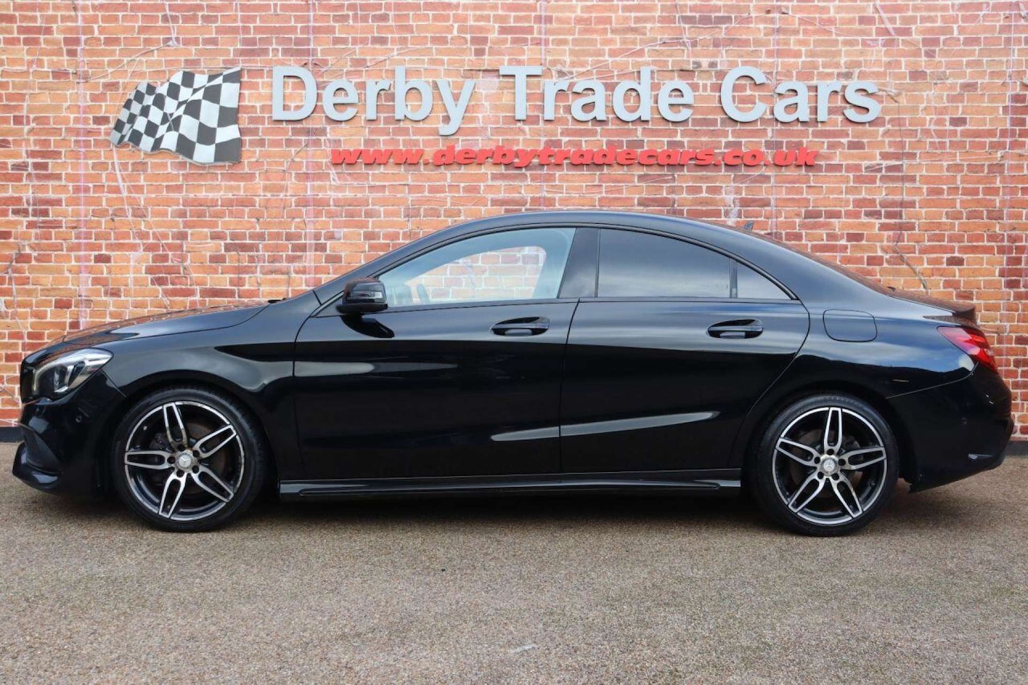 Used Mercedes-Benz CLA 2017 for sale - 77519228: Photo 2