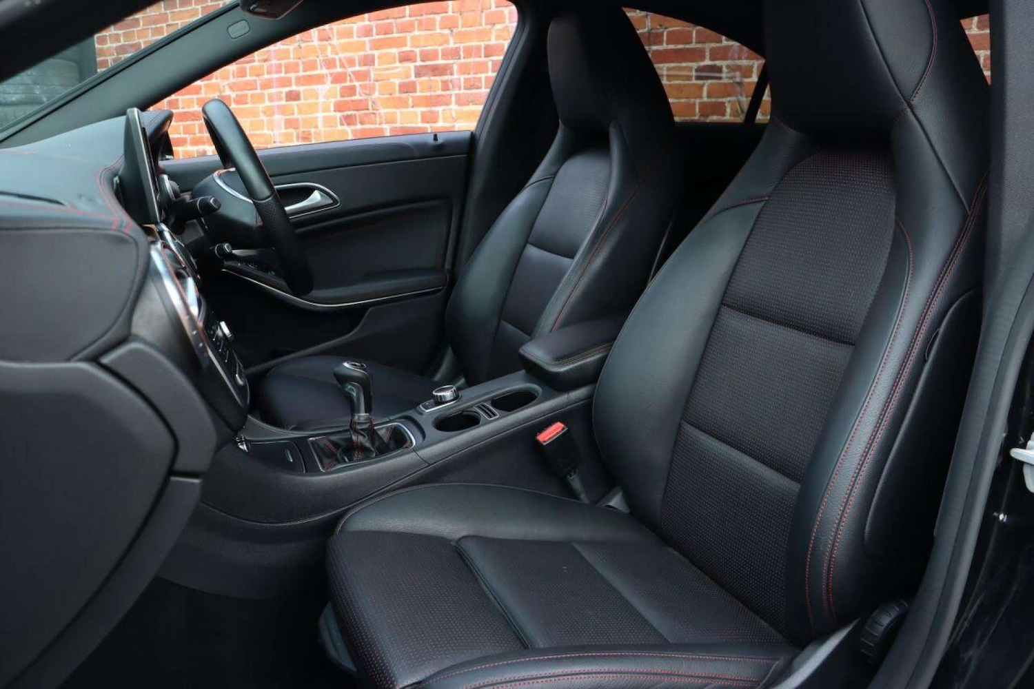 Used Mercedes-Benz CLA 2017 for sale - 77519228: Photo 3