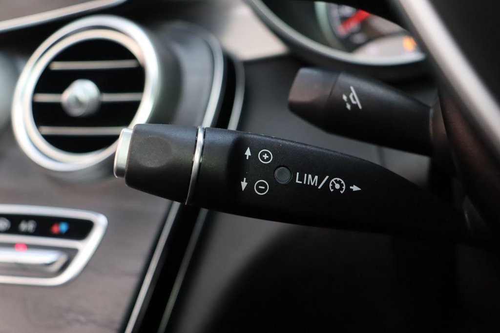 Used Mercedes-Benz C Class 2016 for sale - 76665737: Photo 30