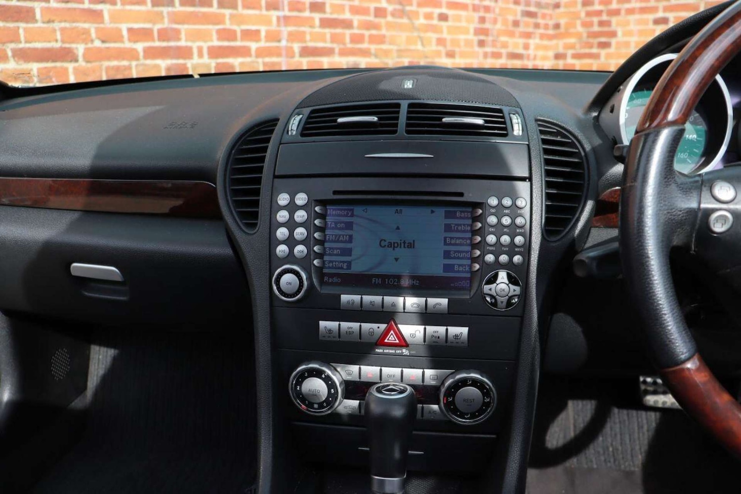 Used Mercedes-Benz SLK 2006 for sale - 77519286: Photo 28