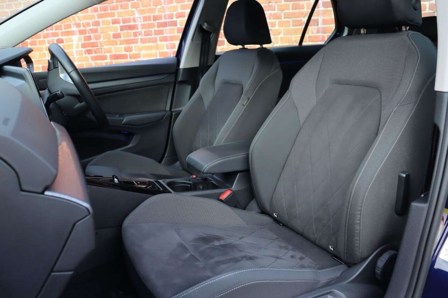 Used Volkswagen Golf 2023 for sale - 77519295: Photo 3