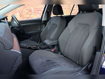 Used Volkswagen Golf 2023 for sale - 77519295: Photo