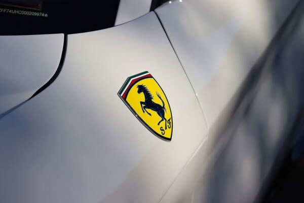 Used Ferrari F12 Berlinetta 2015 for sale - 75579625: Photo 15