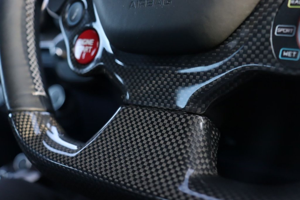 Used Ferrari F12 Berlinetta 2015 for sale - 75579625: Photo 47