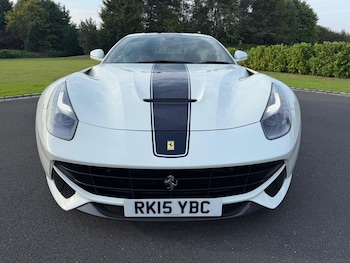 Used Ferrari F12 Berlinetta 2015 for sale - 75579625: Photo