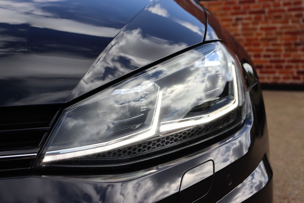 Used Volkswagen Golf 2019 for sale - 75853434: Photo 13