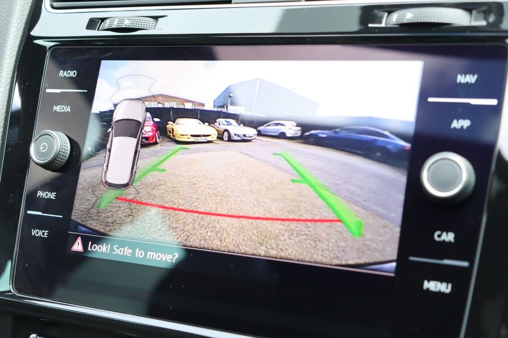 Used Volkswagen Golf 2019 for sale - 75853434: Photo 39