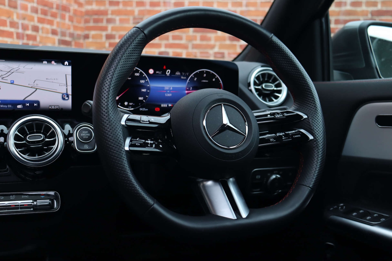 Used Mercedes-Benz GLA 2024 for sale - 78003642: Photo 22