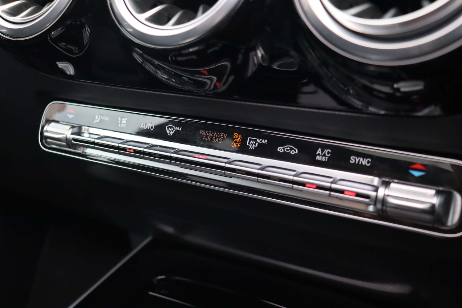 Used Mercedes-Benz GLA 2024 for sale - 78003642: Photo 27