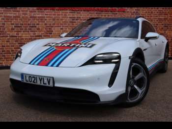 Used Porsche Taycan 2021 for sale - 75047223: Photo