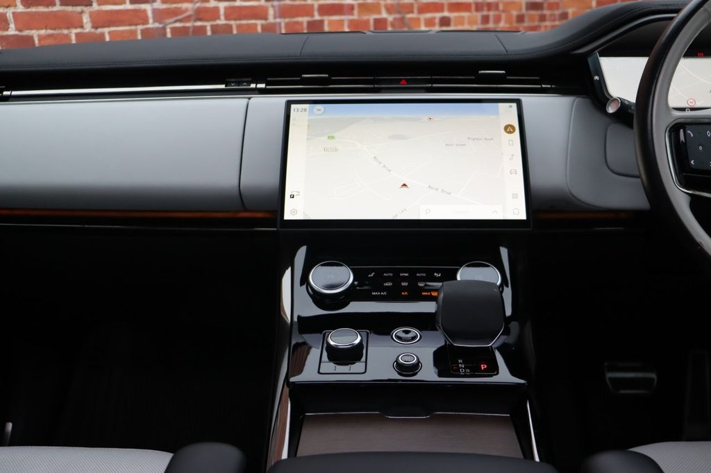 Used Land Rover Range Rover Sport 2023 for sale - 77122117: Photo 14