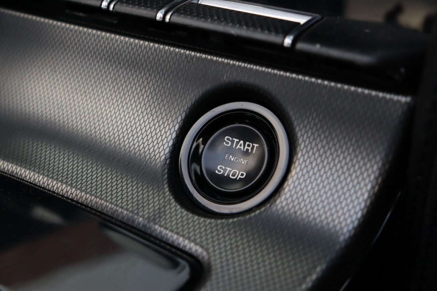 Used Jaguar F-Type 2013 for sale - 77519303: Photo 22