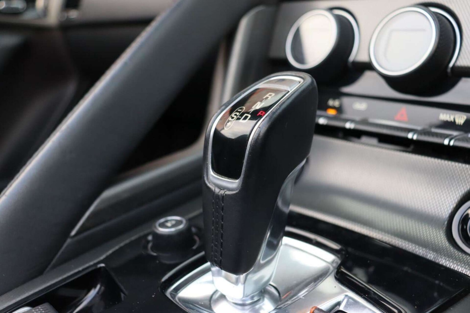 Used Jaguar F-Type 2013 for sale - 77519303: Photo 32