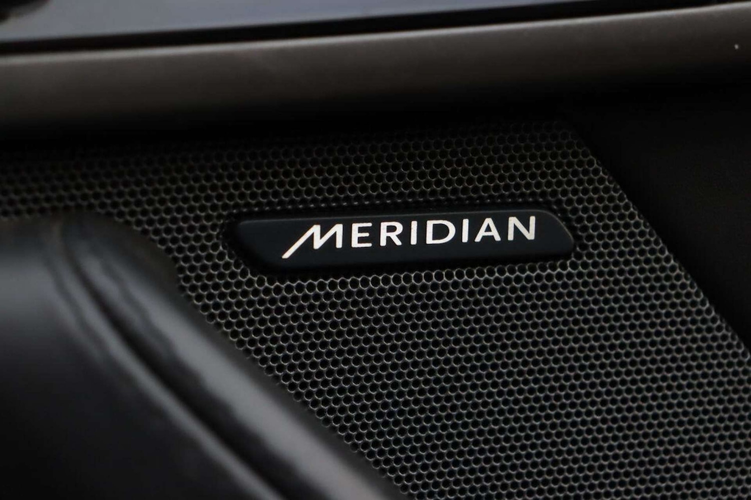 Used Jaguar F-Type 2013 for sale - 77519303: Photo 4