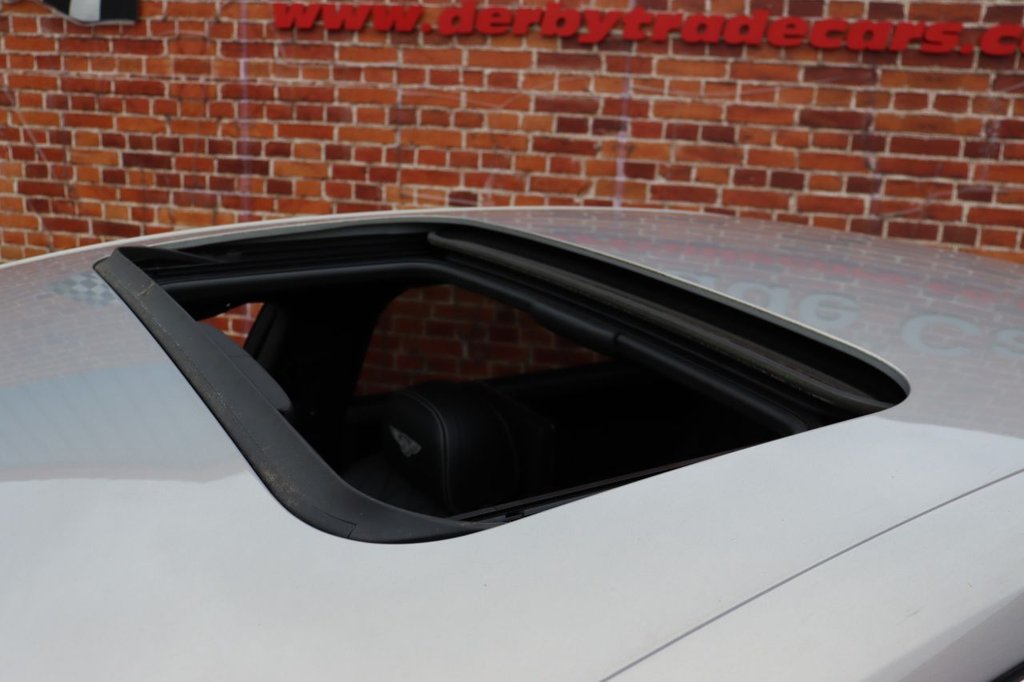 Used Bentley Flying Spur 2015 for sale - 76973181: Photo 2