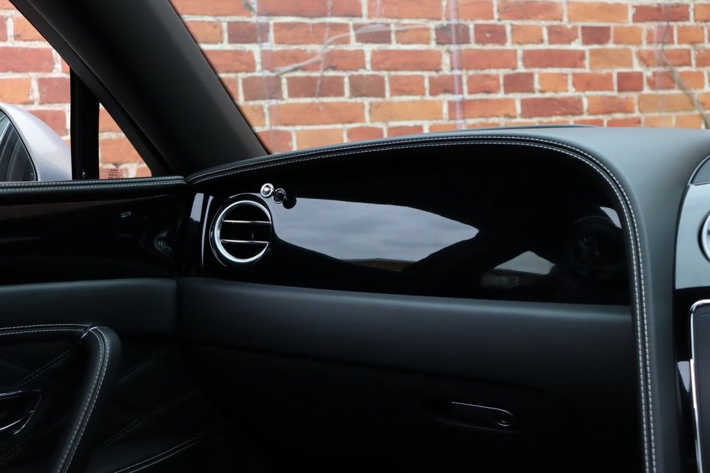 Used Bentley Flying Spur 2015 for sale - 76973181: Photo 37