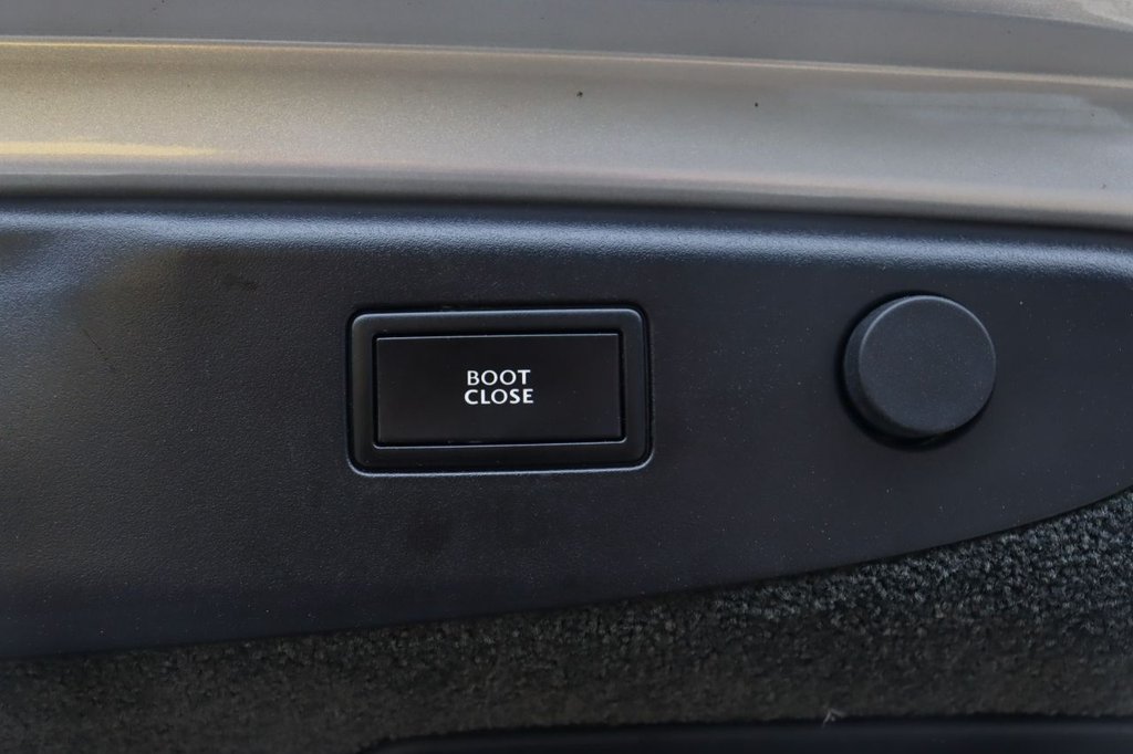 Used Bentley Flying Spur 2015 for sale - 76973181: Photo 47