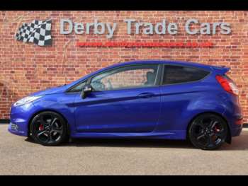 Used Ford Fiesta 2016 for sale - 74885001: Photo