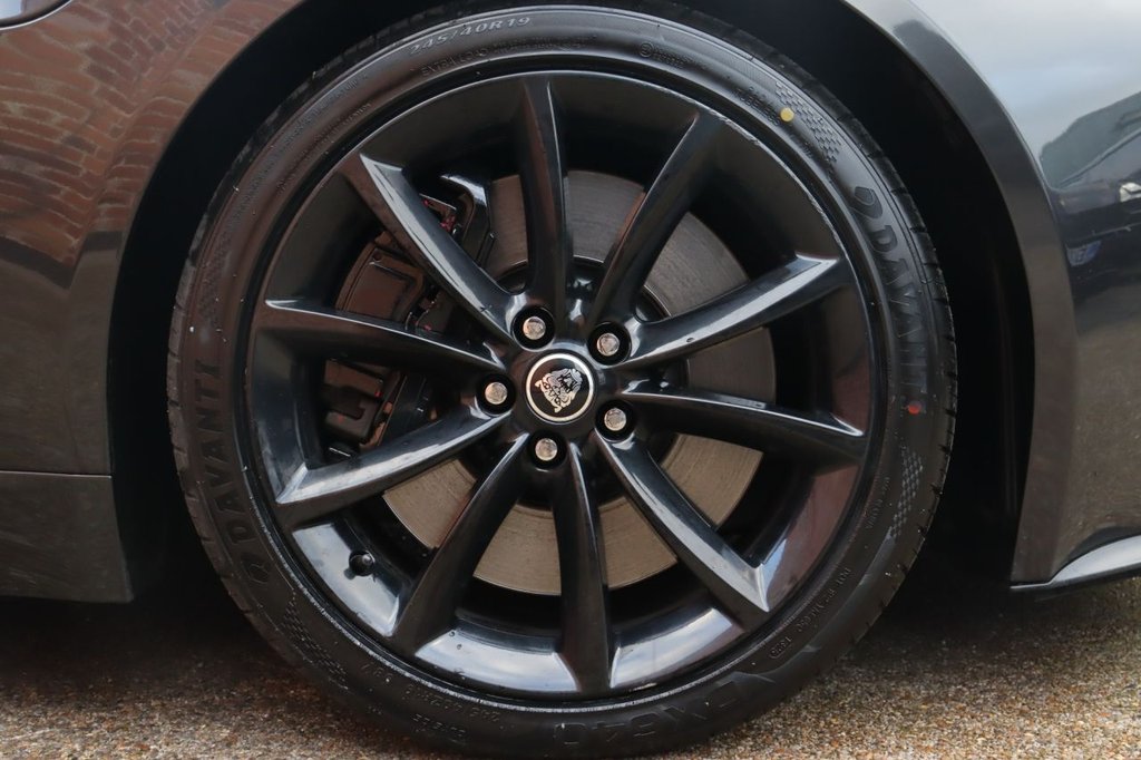 Used Jaguar F-Type 2013 for sale - 76605066: Photo 10