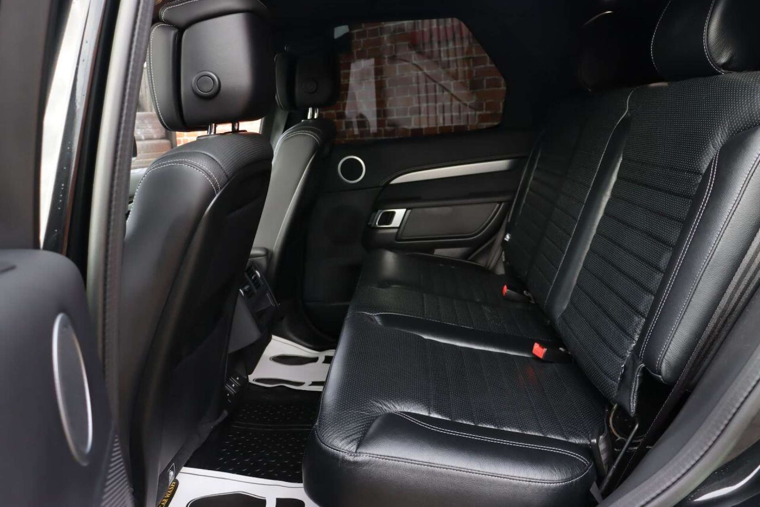 Used Land Rover Discovery 2023 for sale - 77519288: Photo 18