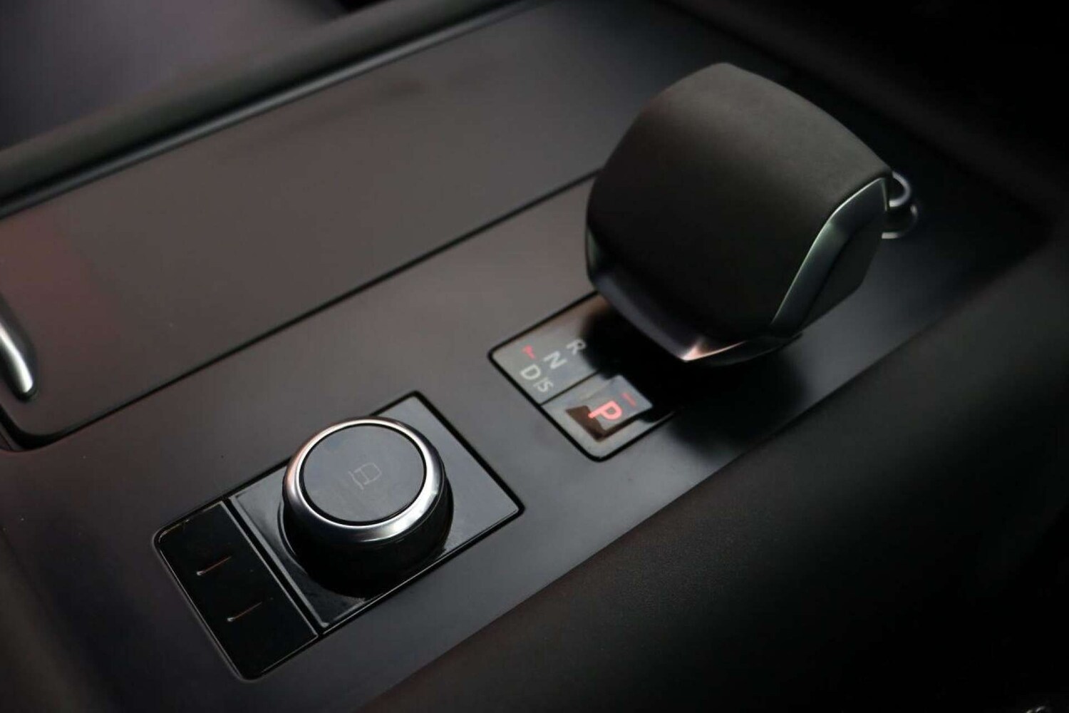 Used Land Rover Discovery 2023 for sale - 77519288: Photo 40