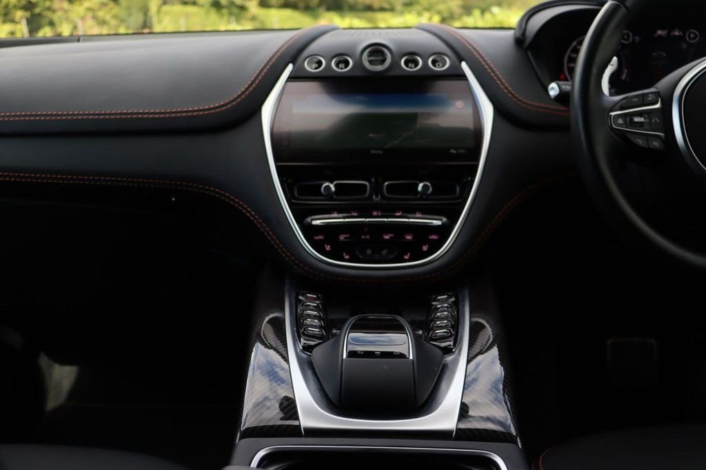 Used Aston Martin DBX 2023 for sale - 77038230: Photo 27