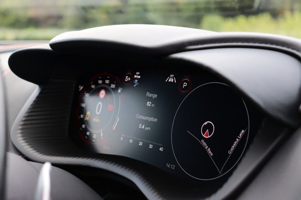 Used Aston Martin DBX 2023 for sale - 77038230: Photo 31