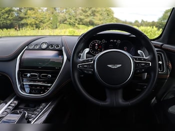 Used Aston Martin DBX 2023 for sale - 77038230: Photo