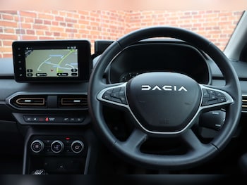 Used Dacia Jogger 2023 for sale - 78745616: Photo