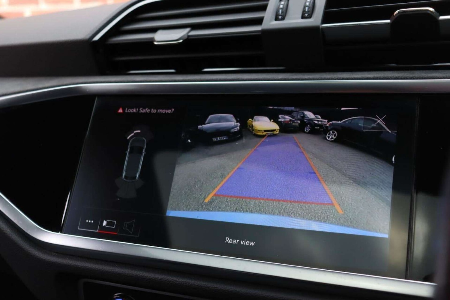 Used Audi RS Q3 2021 for sale - 77519300: Photo 43