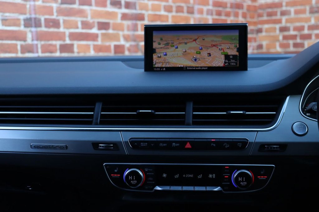 Used Audi Q7 2016 for sale - 76698497: Photo 23